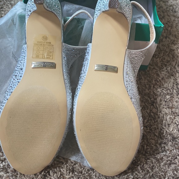 Lauren Lorraine Paula-3 Silver Heel - Picture 4 of 5